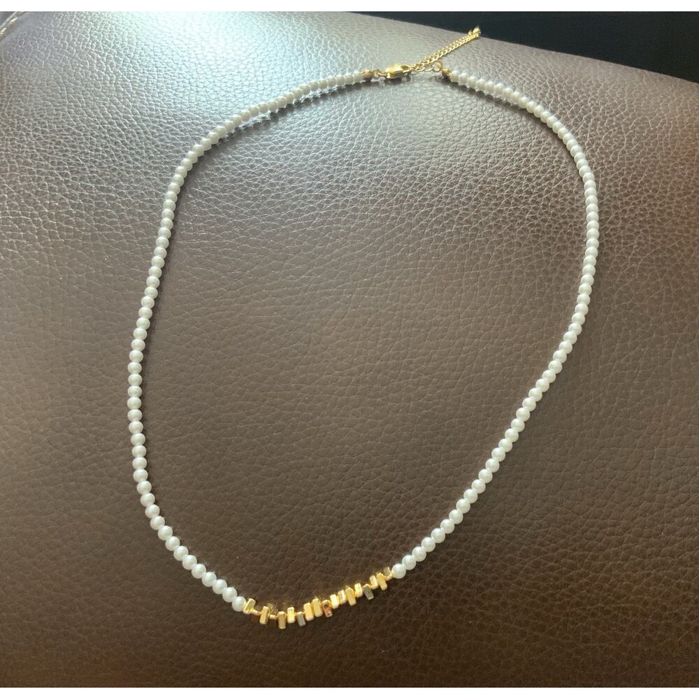 Anthropologie Pearl Necklace Nugget Gold Boho Chain Delicate Baroque Geometric - Picture 6 of 10